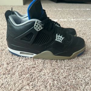 Alternate Motorsport Jordan 4 size 10